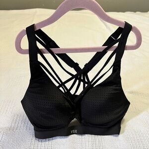 Vsx sports bra